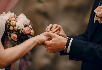 Why meeting a Financial Planner should be on your wedding planning list